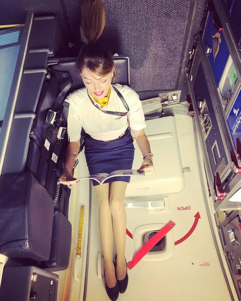 Verheiratet, sexy Stewardess Mama mit
 #82252016