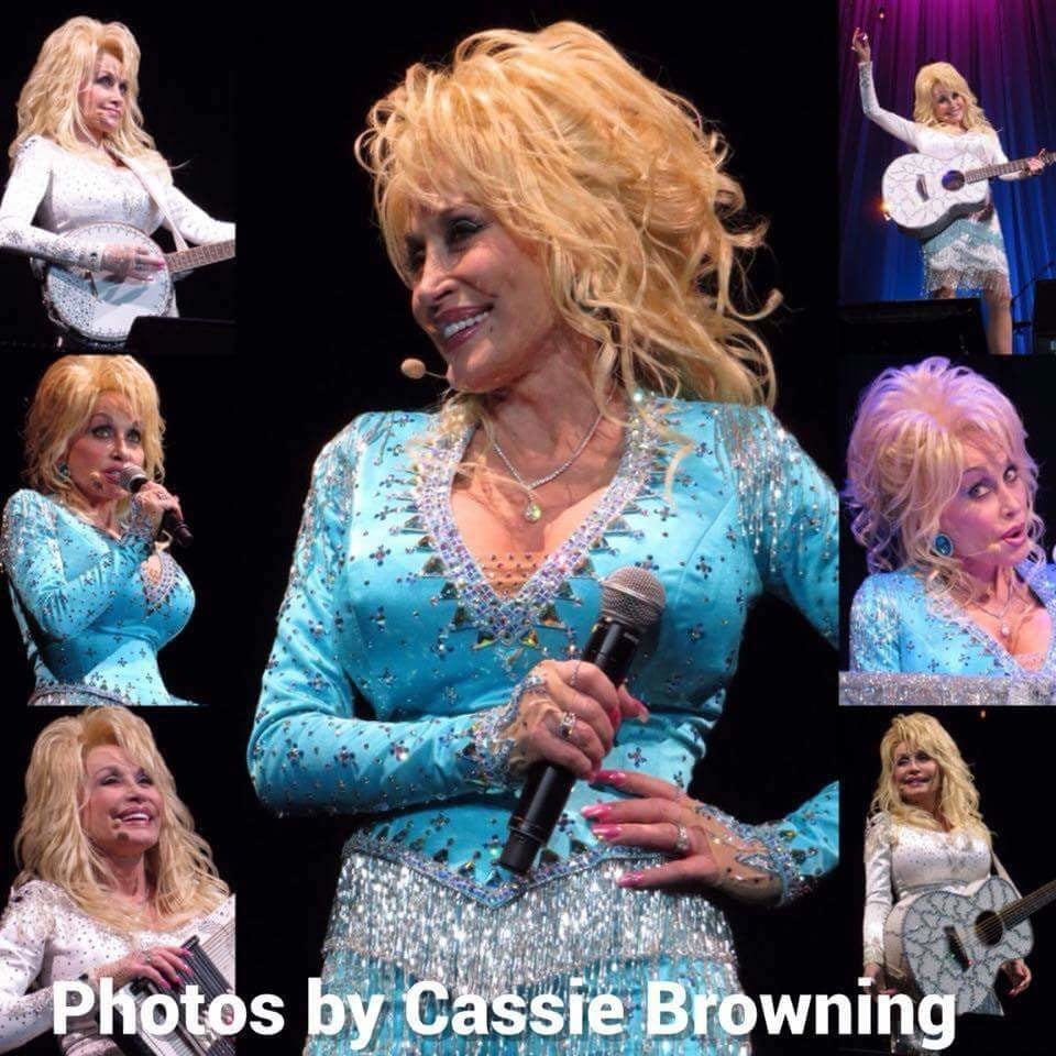 Dolly Parton, sexy mature... #88580974