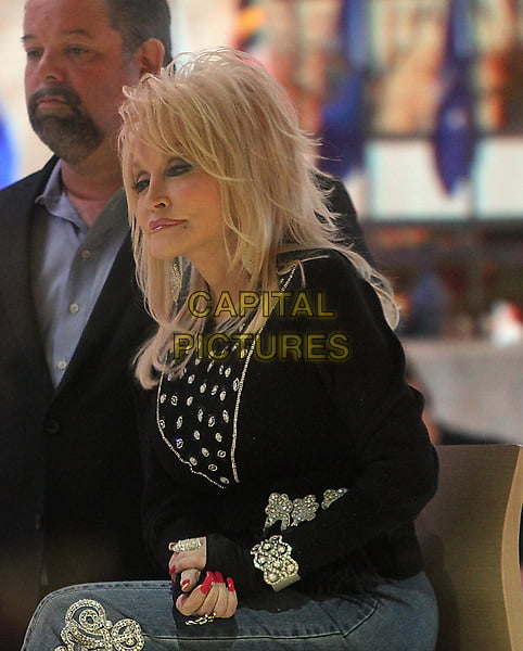 Dolly Parton, sexy mature... #88581014