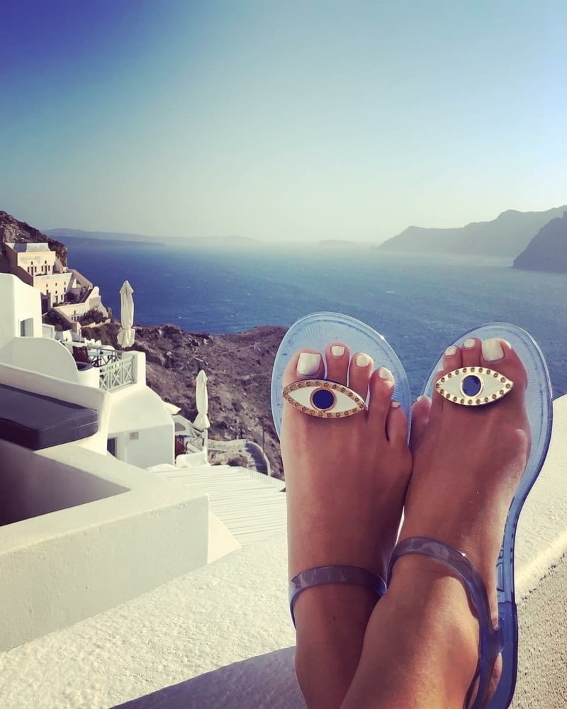 The Most Gorgeous Sexy Celebrity Feet #105689748