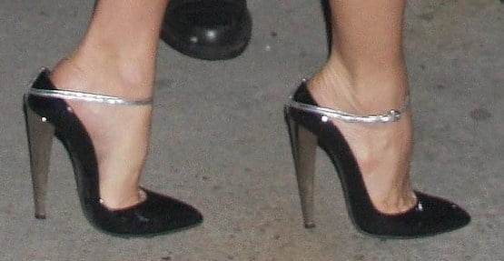 Les plus beaux pieds sexy des célébrités
 #105690254