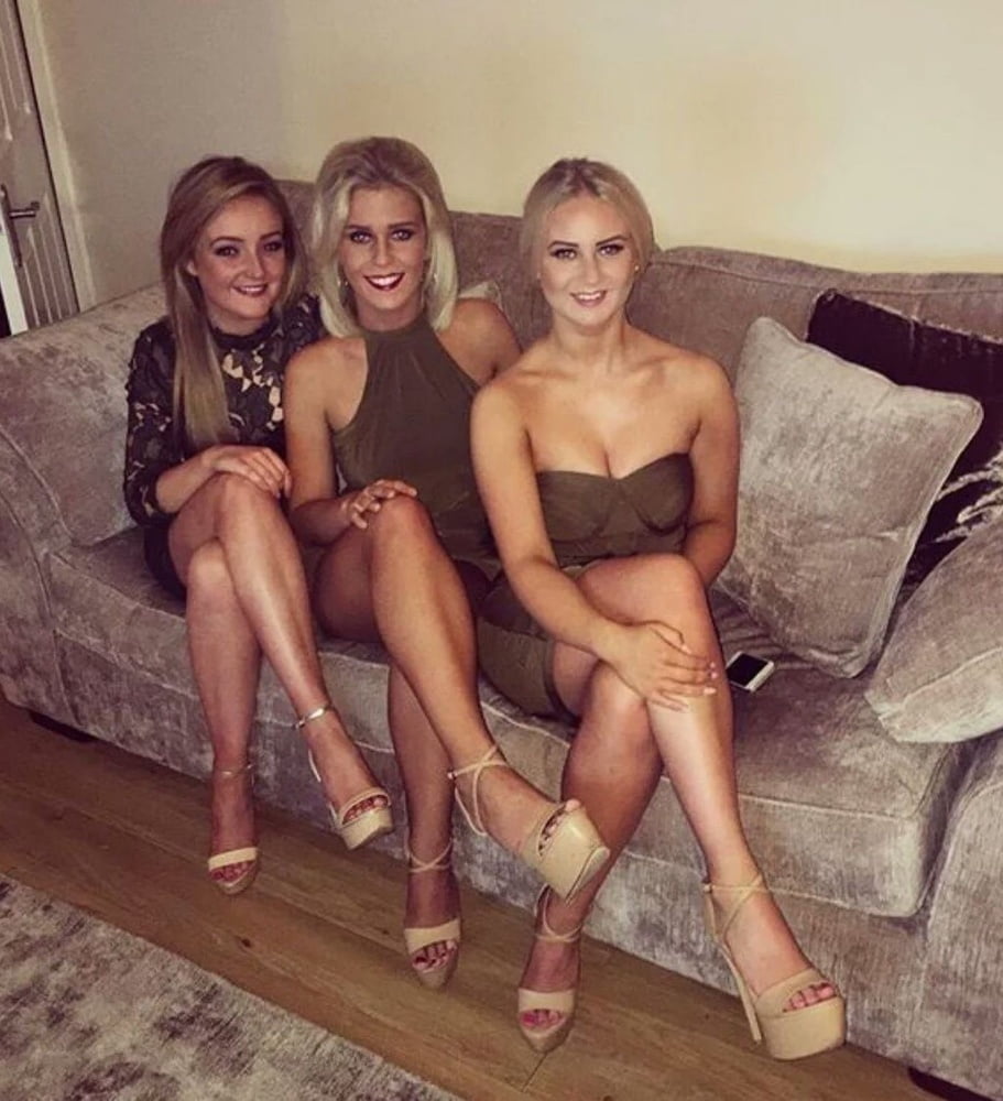 Glam made-up ladies #81968682