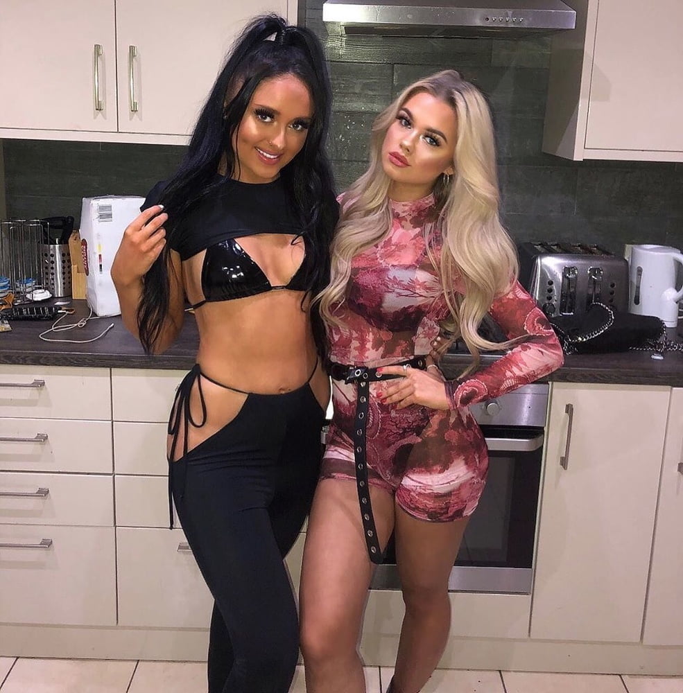 Glam made-up ladies #81969008