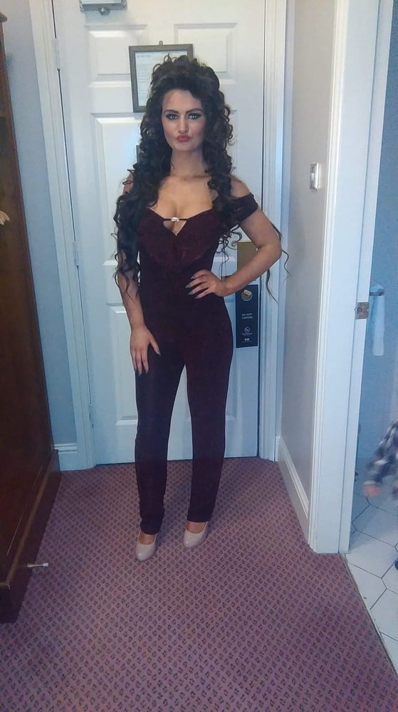 Glam made-up ladies #81970017
