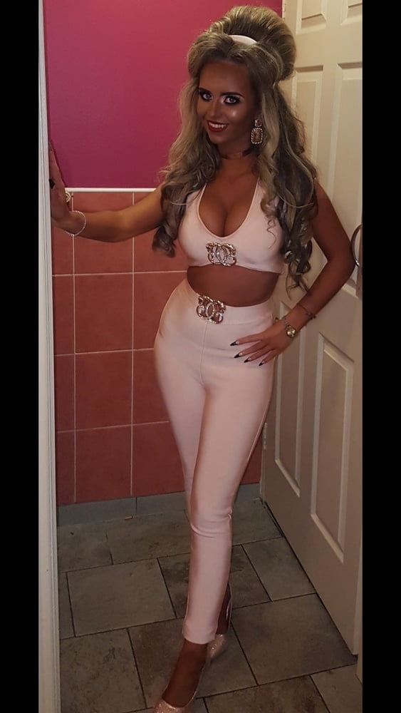 Glam made-up ladies #81970103