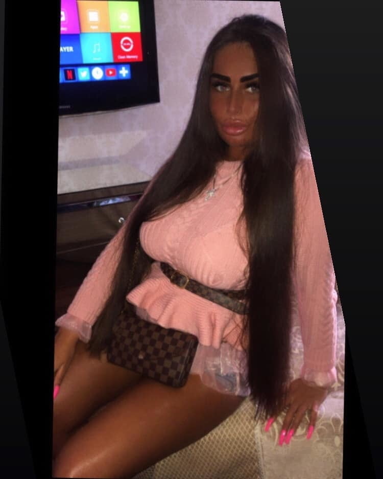 Glam made-up ladies #81970111