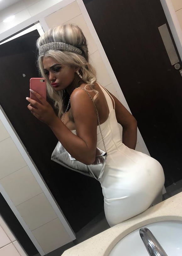 Glam made-up ladies #81970296