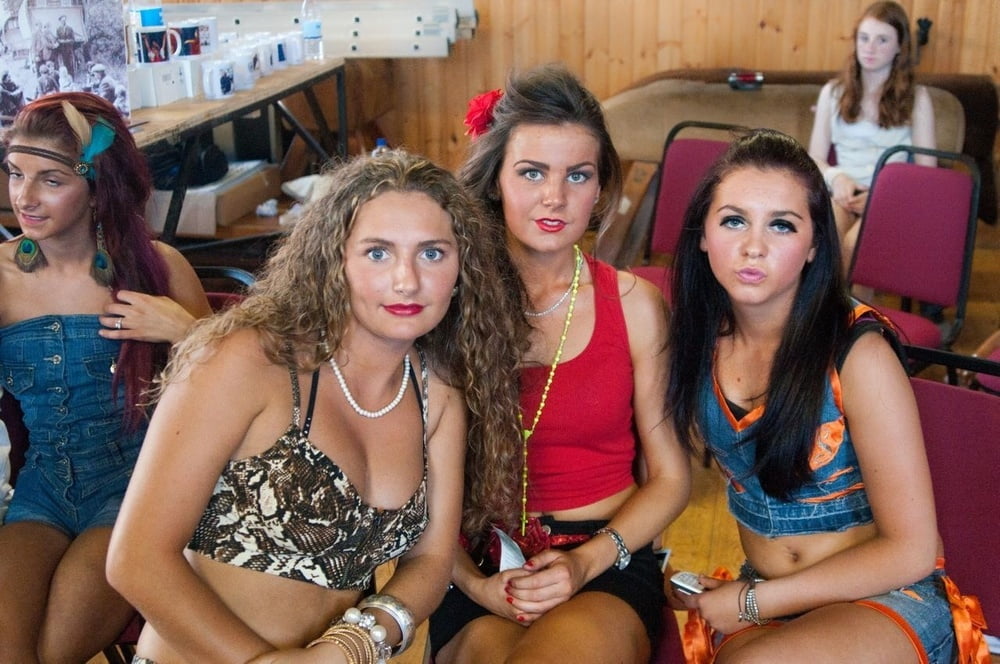 Glam made-up ladies #81970414