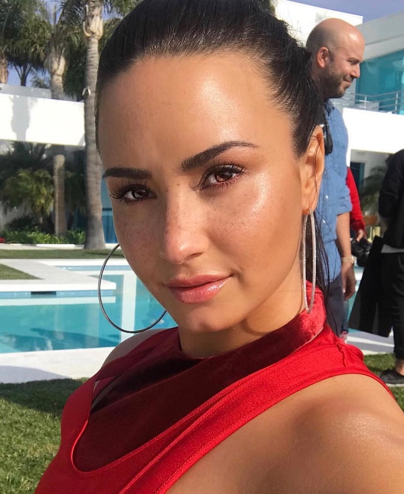 Demi Lovato #81796498