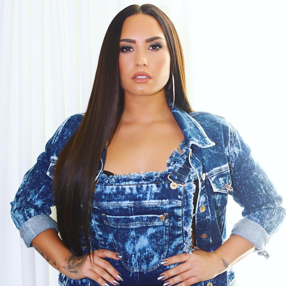 Demi Lovato #81796529