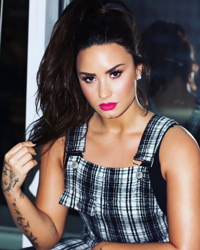 Demi Lovato #81796571