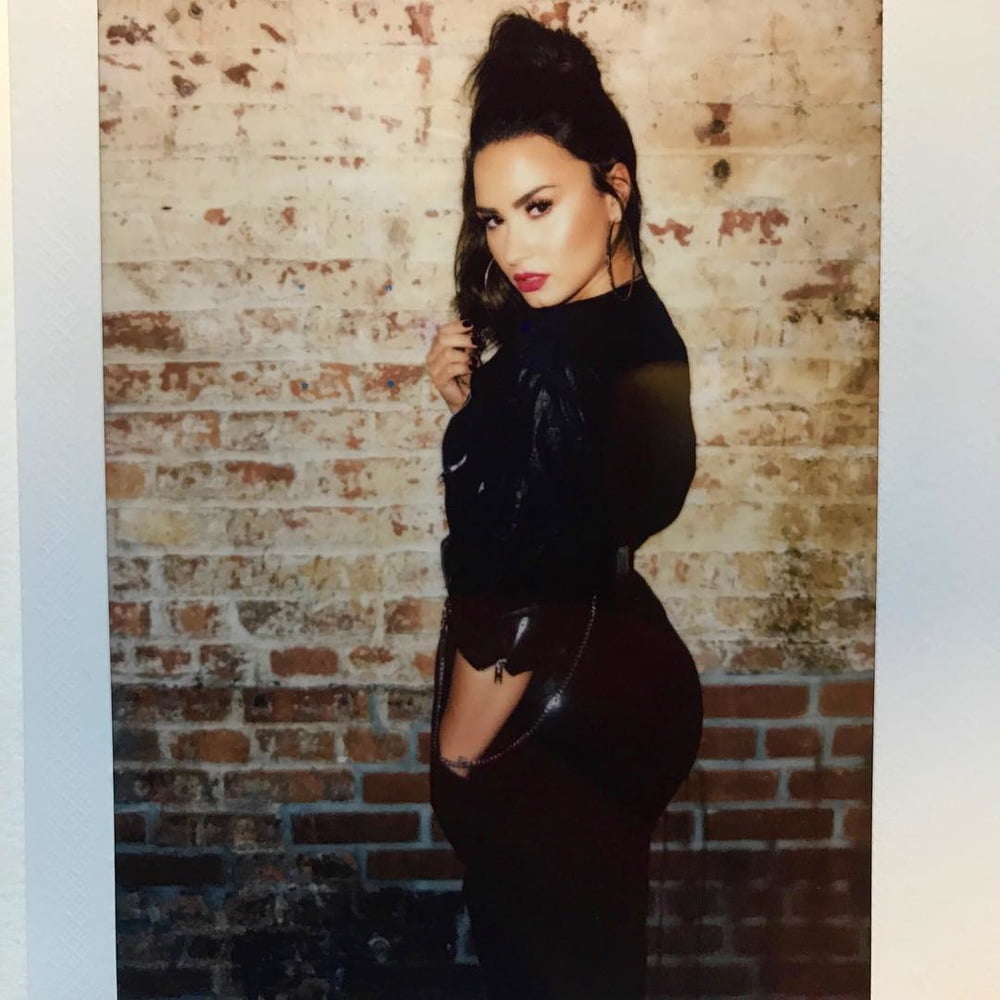 Demi Lovato #81796604