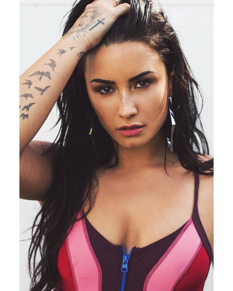 Demi Lovato #81796622