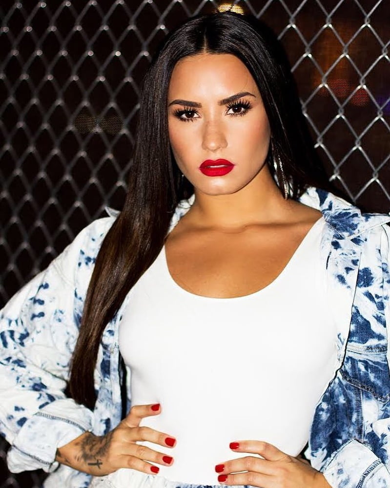 Demi Lovato #81796765