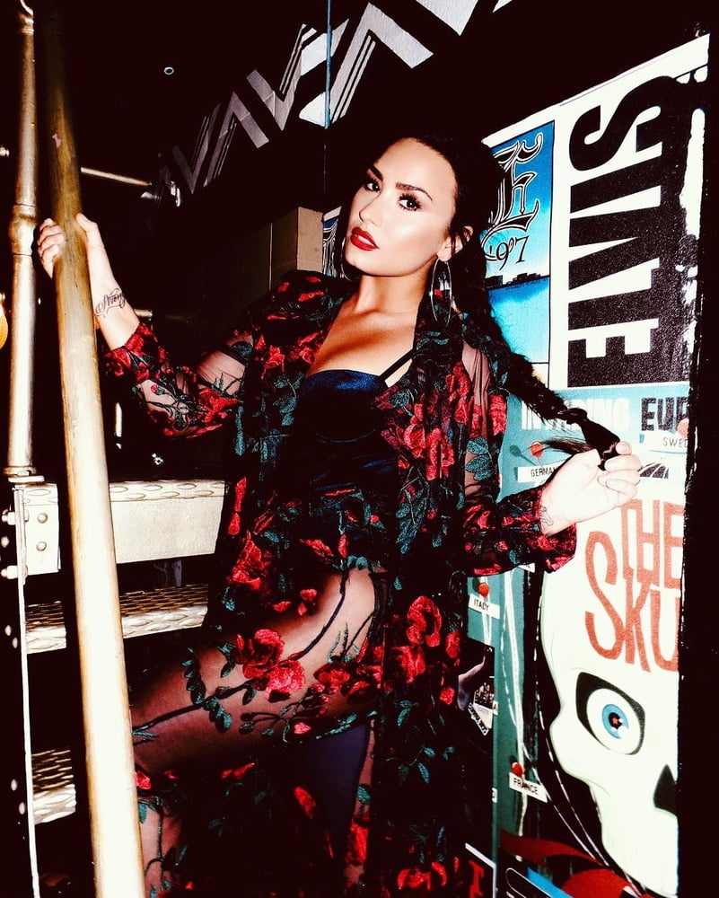 Demi Lovato #81796919