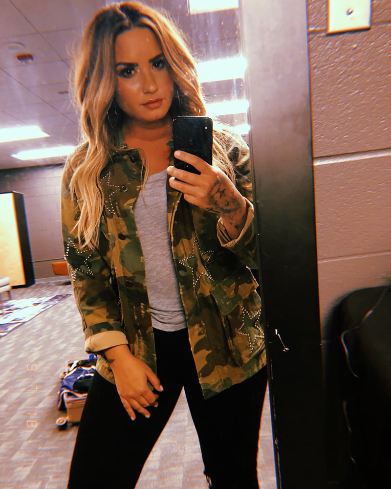 Demi Lovato #81796935