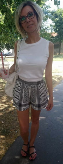 Szilvia #93190825