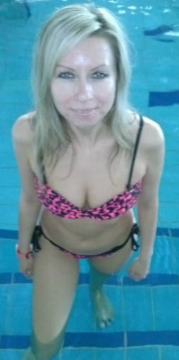 Szilvia #93190873