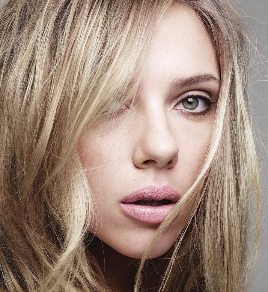 Scarlett Johansson desnuda #107652442
