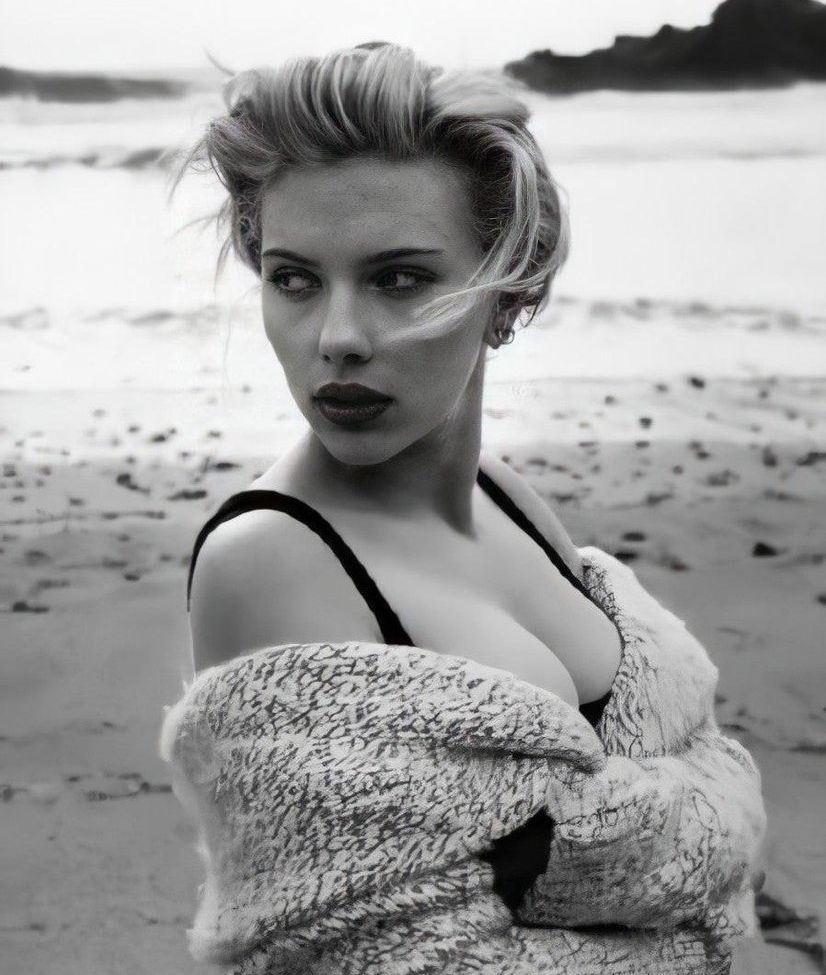 Scarlett Johansson desnuda #107652605