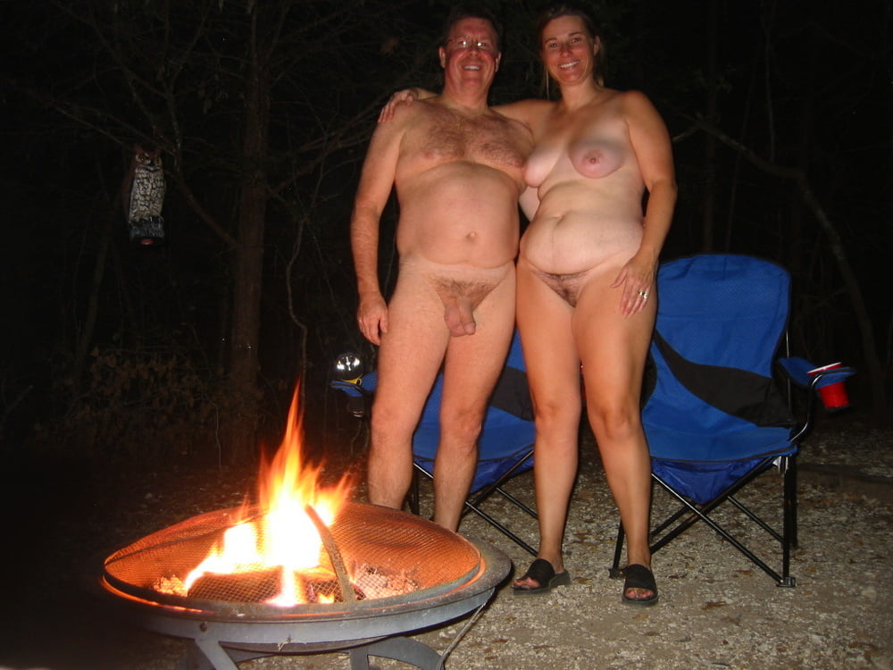 Texas nude couple
 #96103658