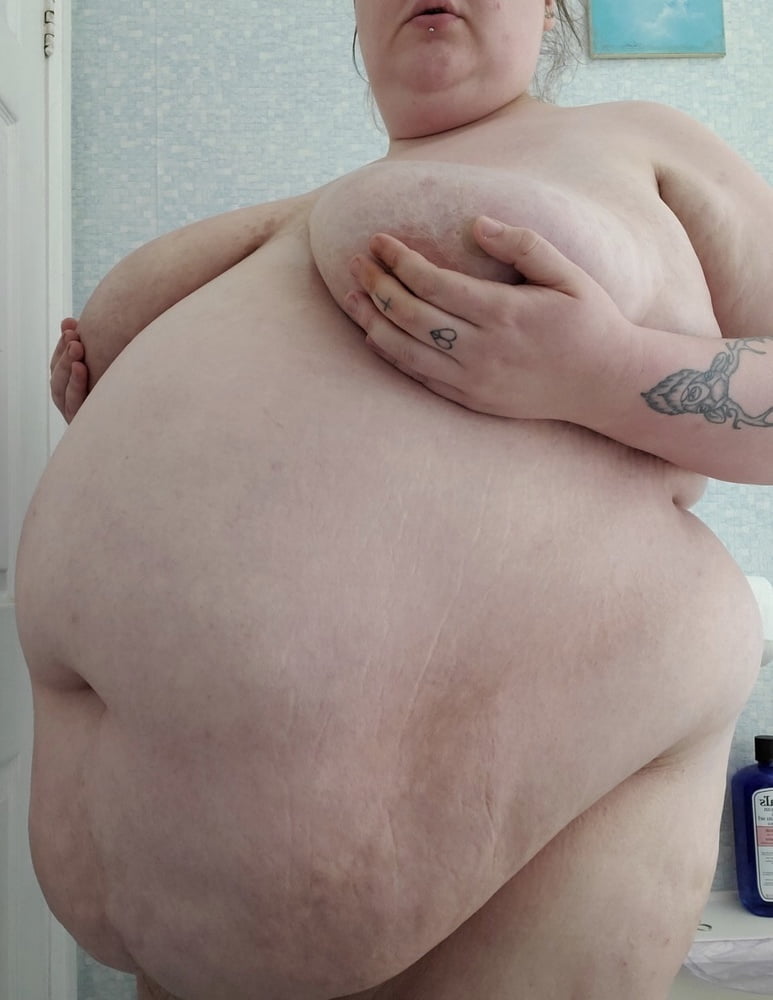 Fat Belly Mädchen machen mich hart
 #92141670