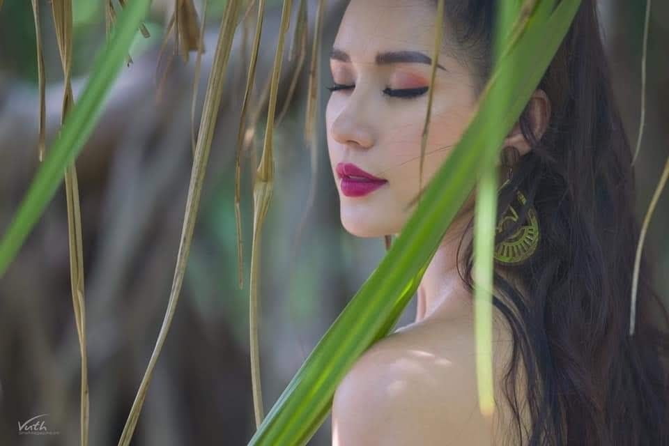 Mädchen 192
 #93878415