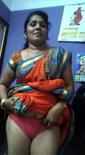 Tamil MOM Nude selfies matured wife #86273261