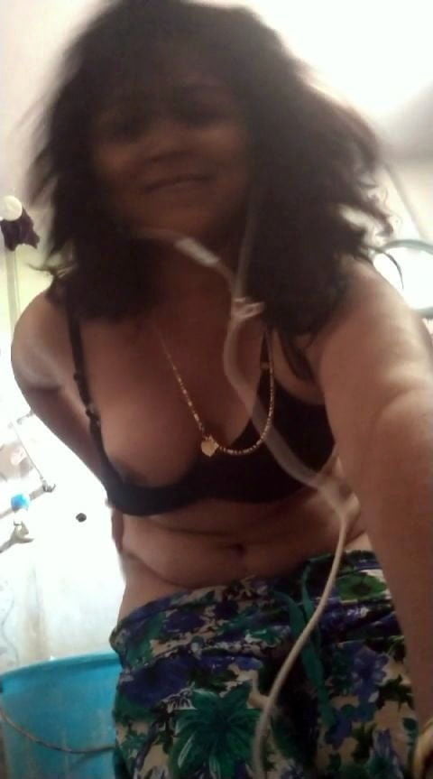 Tamil MOM Nude selfies matured wife #86273424