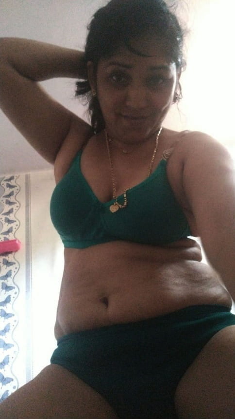 Tamil MOM Nude selfies matured wife #86273867