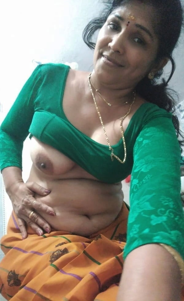 Tamil MOM Nude selfies matured wife #86275014