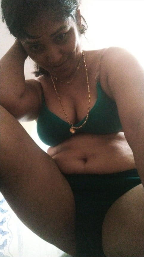 Tamil MOM Nude selfies matured wife #86275524