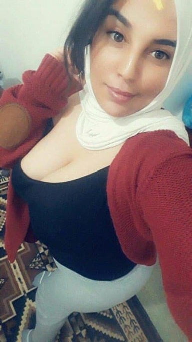 Arabian beauty #92633042