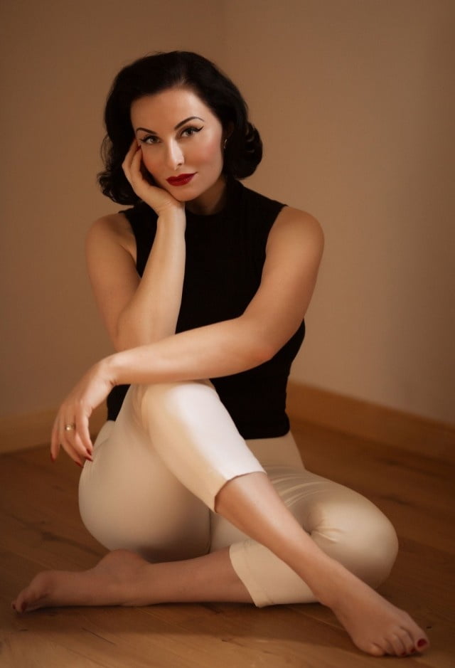 6になりたい女たち
 #104090278