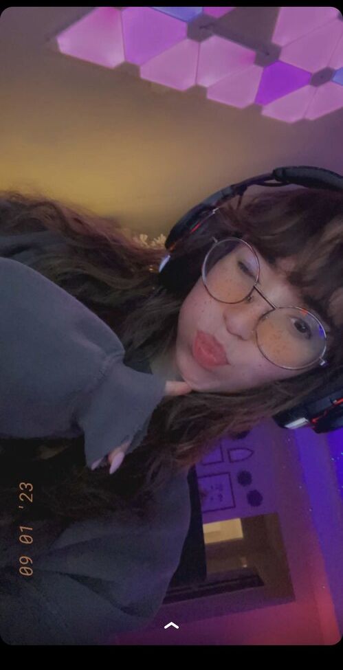 Catlyn Crespo desnuda #108777147