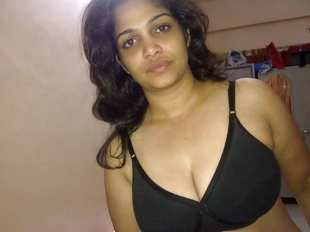 Voluptous Indian Desi Wife big Boobs #100132024