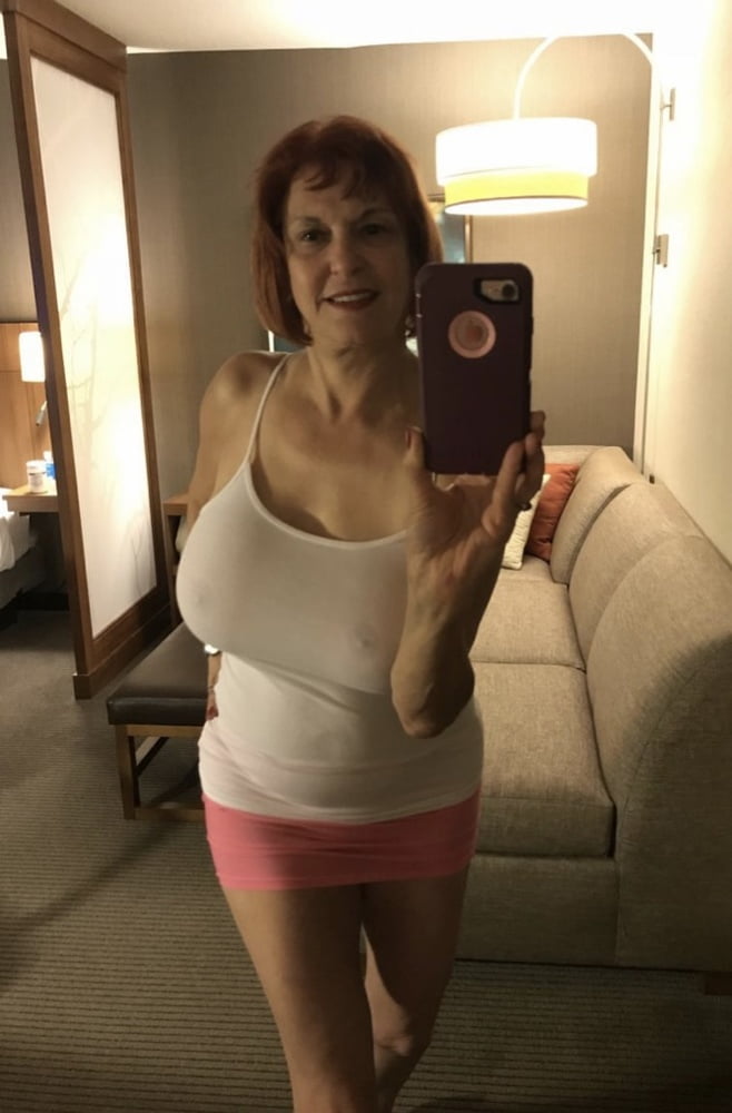 Mature 60 Year Old Tits - Ready to titty fuck 60 year old Granny Porn Pictures, XXX Photos, Sex  Images #3683330 - PICTOA