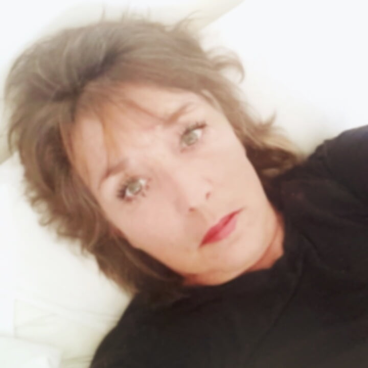 自他共に認めるニンフォマニアックなルイーズ
 #94711145