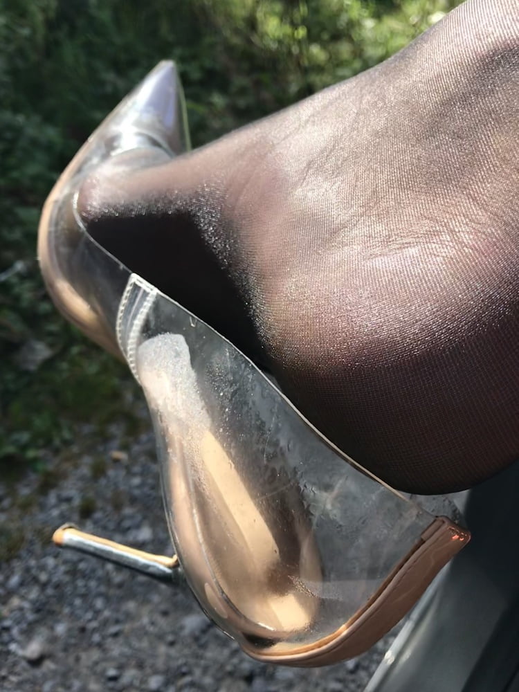 Spermawalk - parkplatz fuer herrn jochen
 #80441252