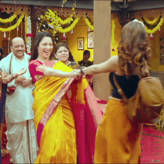 Gifs de actrices indias (2)
 #105452208