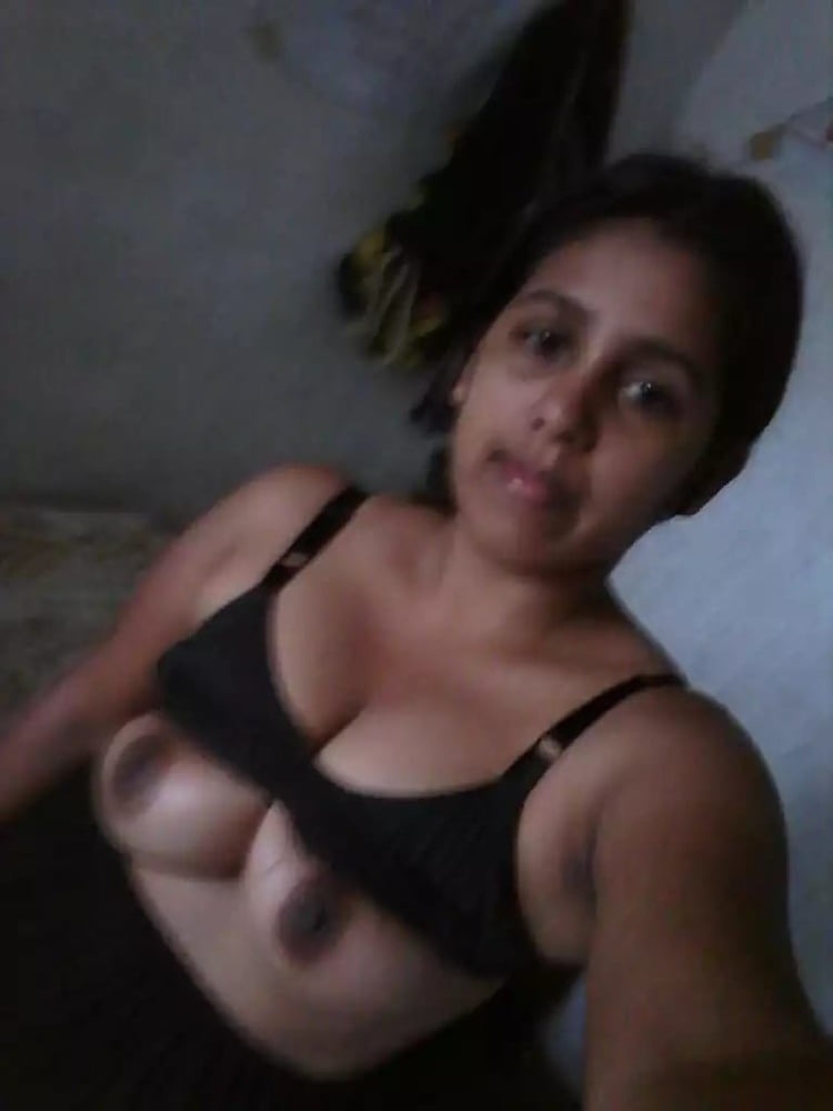 Sri Lankan sexy aunty #93398132