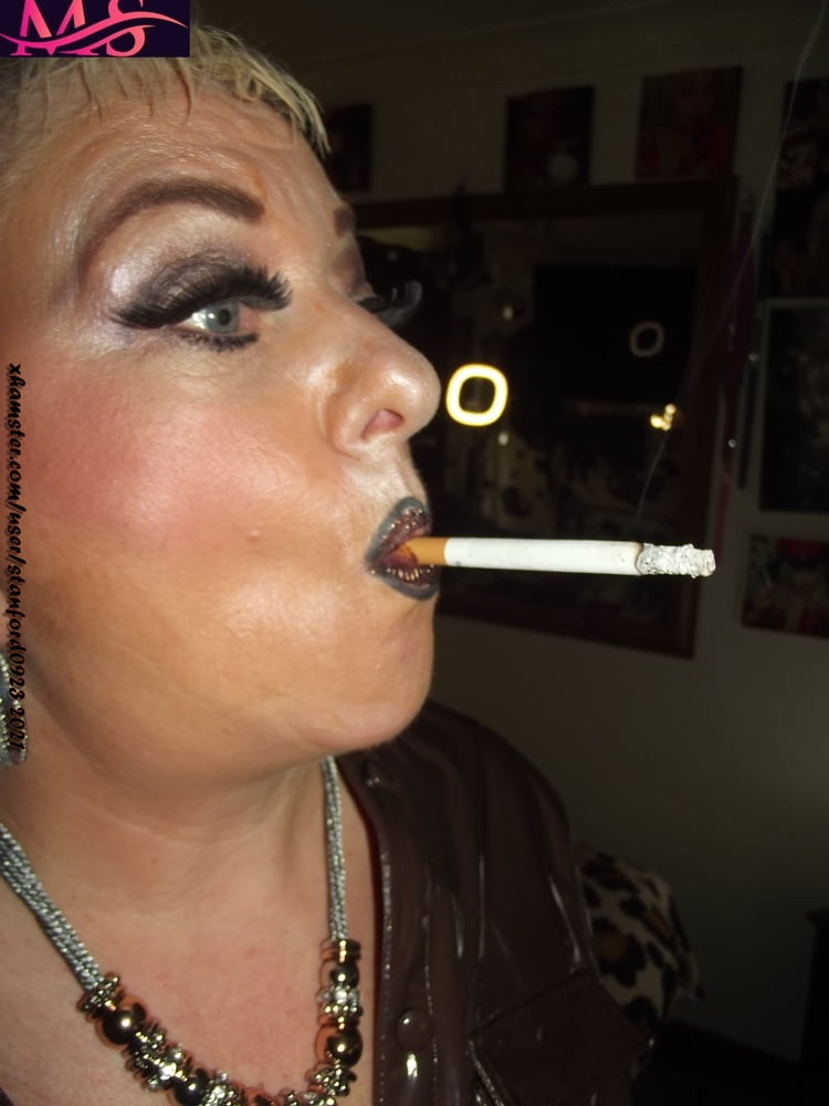 Puttana che ama il sesso fumante
 #106638012