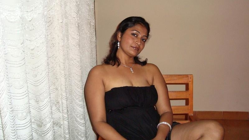 Sandhya Hot South Indian Wife #96568951