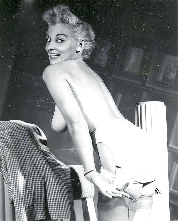Donna brown, vintage 1950's model
 #105122355