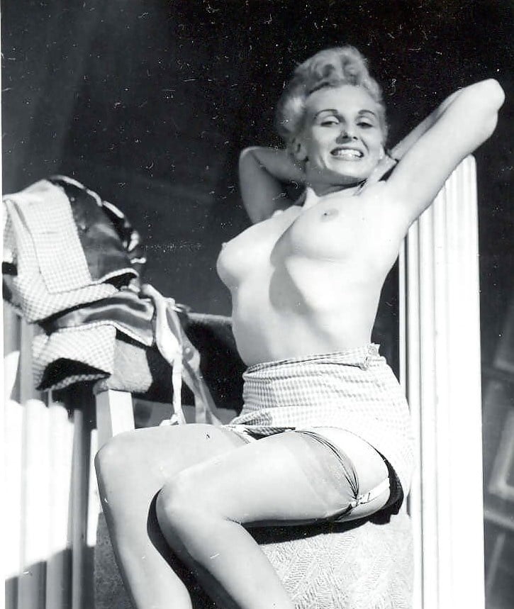 Donna brown, modelo vintage de los años 50
 #105122368