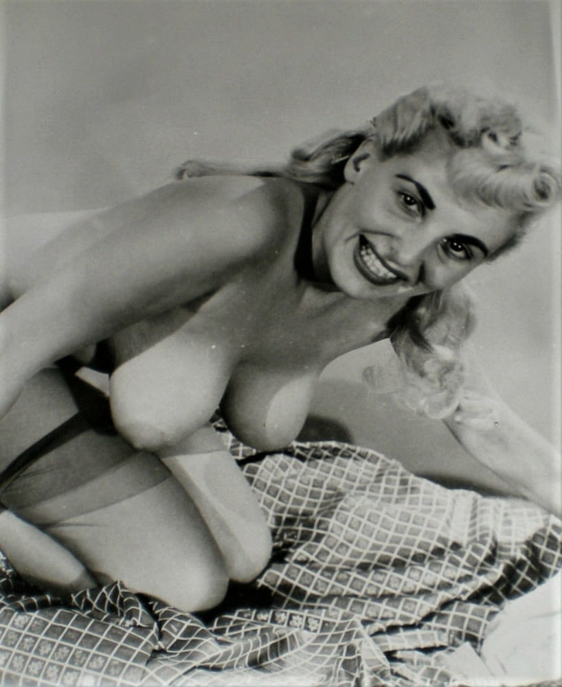 Donna brown, modello vintage del 1950
 #105122898