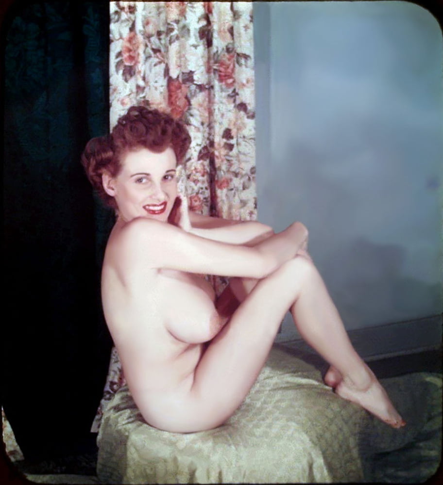 Donna brown, modello vintage del 1950
 #105122917