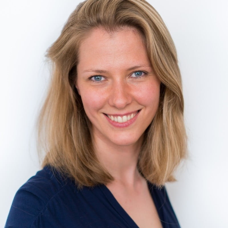 Freundin oder kollegin blossstellen
 #91413183