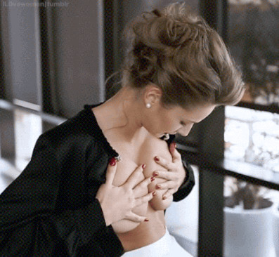 女の子 女の子
 #95570837