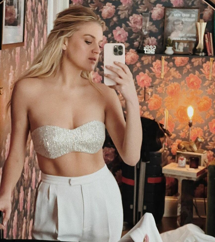 Kelsea Ballerini nude #109797754